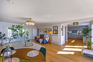 Dining room- click for photo gallery